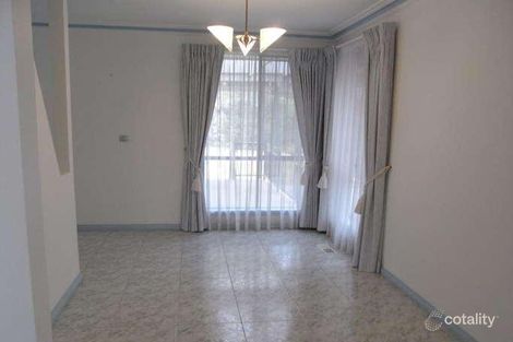 Property photo of 25 Redgum Court Mill Park VIC 3082