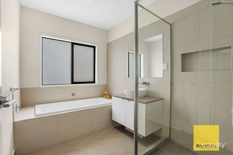 Property photo of 32 Gerace Street Truganina VIC 3029