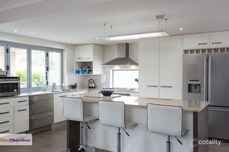 Property photo of 3 Alexander Close Mackenzie QLD 4156