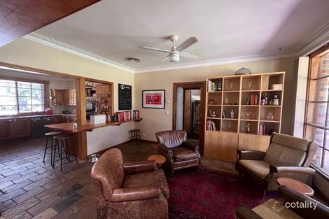Property photo of 26 Woodlea Court Woodend VIC 3442