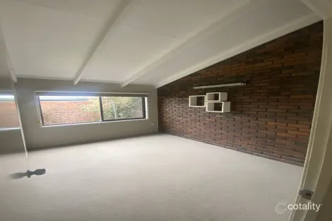 Property photo of 1/183 Ramsay Street Centenary Heights QLD 4350