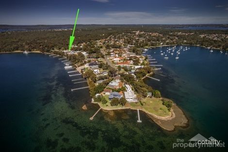 Property photo of 12 Bambury Avenue Summerland Point NSW 2259