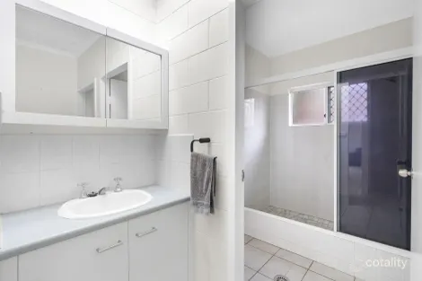 Property photo of 45 Dungarvan Drive Brinsmead QLD 4870