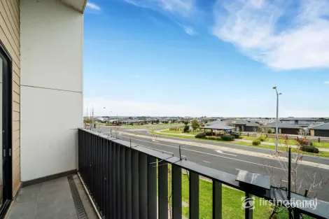 Property photo of 18 Cherry Tree Lane Clyde VIC 3978