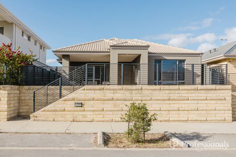 12 Bunker Cres, Yanchep, WA 6035