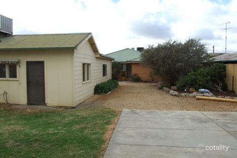 Property photo of 11 Burns Street Wangaratta VIC 3677