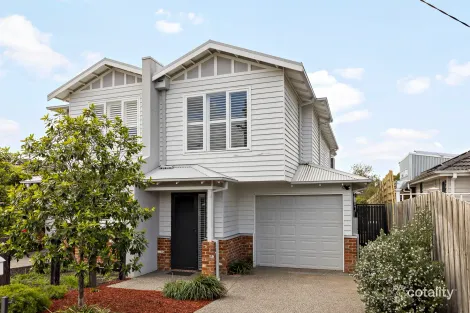 8a Ameily Cres, Reservoir, VIC 3073