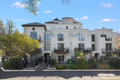 Property photo of 23/2 Macarthur Road Parkville VIC 3052