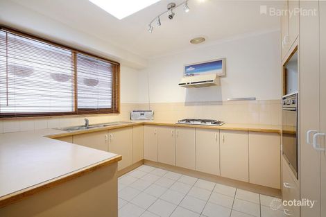 Property photo of 6 Warren Road Mordialloc VIC 3195