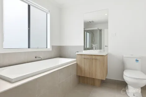 Property photo of 65 Tuff Street Werribee VIC 3030