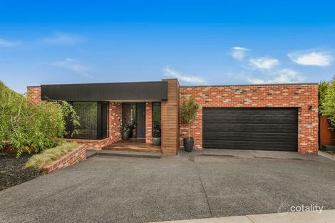 13 Mountain Vista Ct, Drouin, VIC 3818