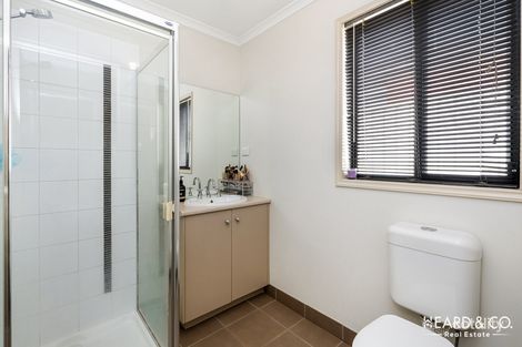 Property photo of 11 Falcon Drive California Gully VIC 3556