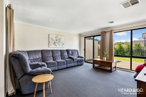 Property photo of 11 Falcon Drive California Gully VIC 3556