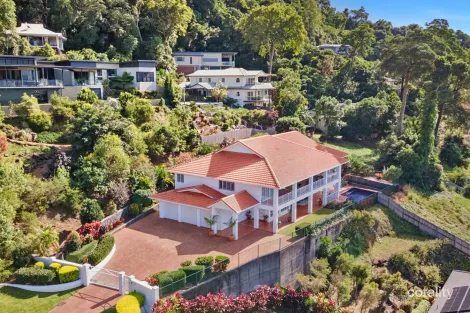 Property photo of 14 Coreega Close Mooroobool QLD 4870