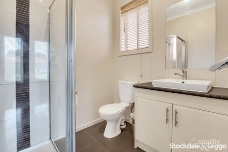 Property photo of 6 Cranwell Street Craigieburn VIC 3064