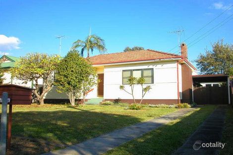 16 Bulli Rd, Toongabbie, NSW 2146