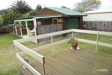 18 Lakehaven Dr, Sussex Inlet, NSW 2540