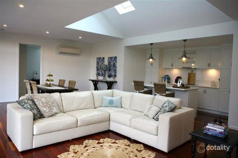 Property photo of 4 Blue Wren Close Bright VIC 3741