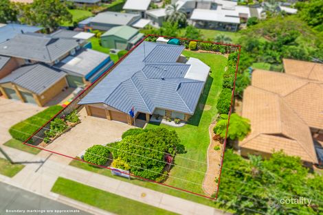 18 Schmidt St, Victoria Point, QLD 4165