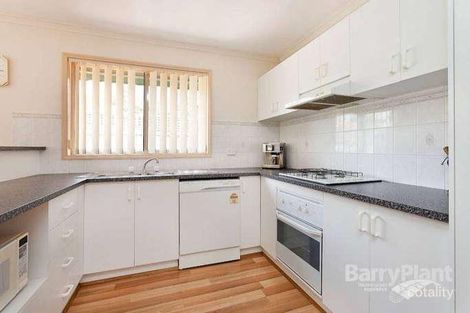 Property photo of 2 Domain Drive Keysborough VIC 3173