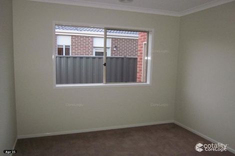 Property photo of 28 Kirrama Street Tarneit VIC 3029