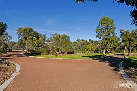 Property photo of 11 Springpark Trail Carramar WA 6031
