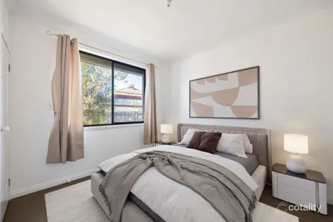 Property photo of 35 Hannah Avenue Hillside VIC 3037