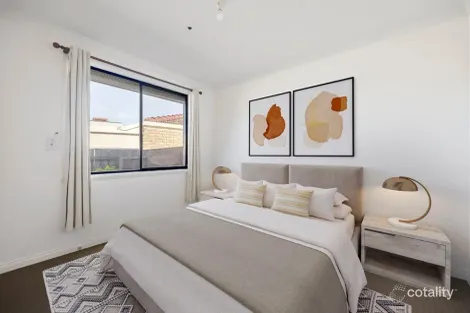 Property photo of 35 Hannah Avenue Hillside VIC 3037