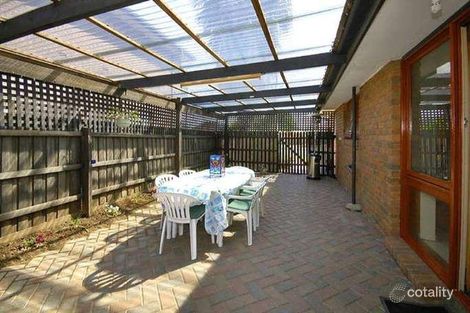 Property photo of 7 Burrowye Crescent Taylors Lakes VIC 3038