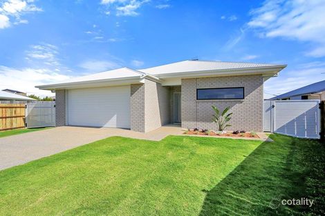 Property photo of 10 Venezia Court Ashfield QLD 4670