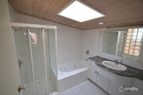 Property photo of 11 Kingsland Place Carlton VIC 3053