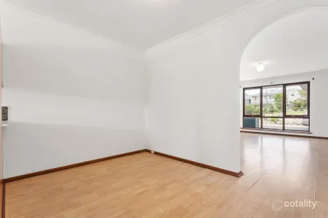 Property photo of 20 Clark Place Karrinyup WA 6018