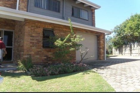 1/20 Sobraon St, Sunrise Beach, QLD 4567