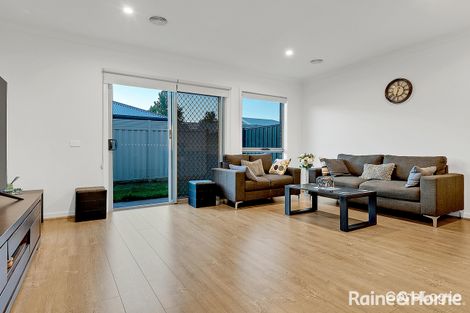 Property photo of 24 Merlin Street Craigieburn VIC 3064