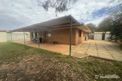 Property photo of 4 Morgan Loop Boulder WA 6432