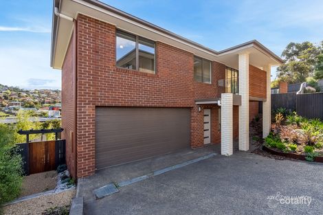 2/3 Denning Cl, New Town, TAS 7008