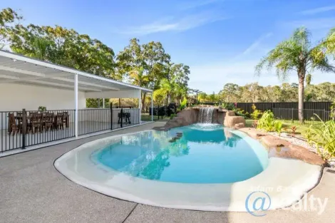Property photo of 52 Tableland Road Sunshine Acres QLD 4655