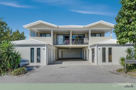 Property photo of 2/8 Railway Parade Clayfield QLD 4011