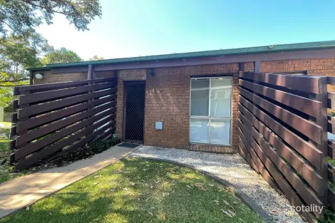 2/28 Cross St, Corrimal, NSW 2518