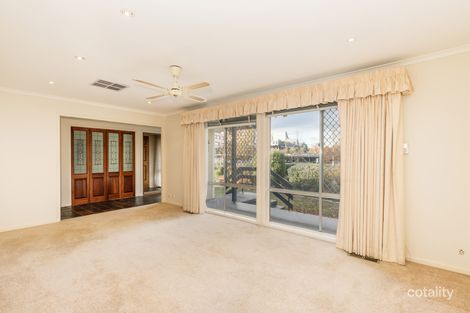 Property photo of 2 Fitchett Street Garran ACT 2605