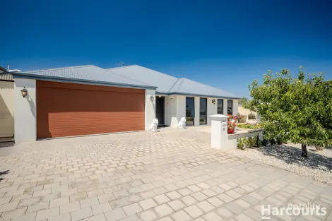 Property photo of 19 Bardeen Pass Carramar WA 6031