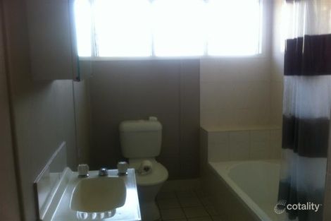 Property photo of 2/247 Warwick Road Churchill QLD 4305