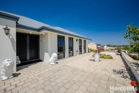 Property photo of 19 Bardeen Pass Carramar WA 6031