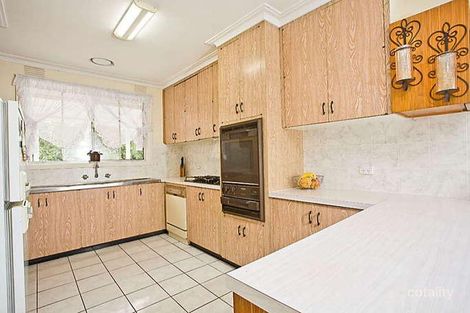 Property photo of 3 Ithaca Court Chadstone VIC 3148