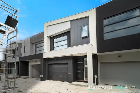 Property photo of 5/32 Lyall Street Cranbourne VIC 3977