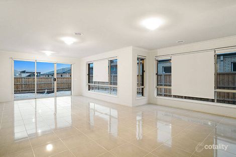 Property photo of 9 Jansar Street Point Cook VIC 3030