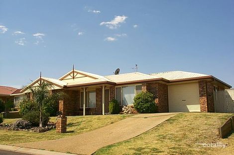 Property photo of 8 Candlebark Court Glenvale QLD 4350