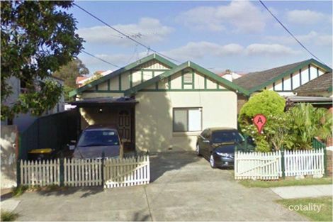 28 Fourth Ave, Campsie, NSW 2194