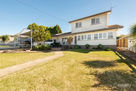 Property photo of 17 Catto Street Centenary Heights QLD 4350