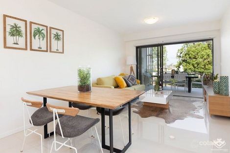 699 Oxley Rd, Corinda, QLD 4075